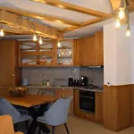 супер луксозен в Winslow Apartament