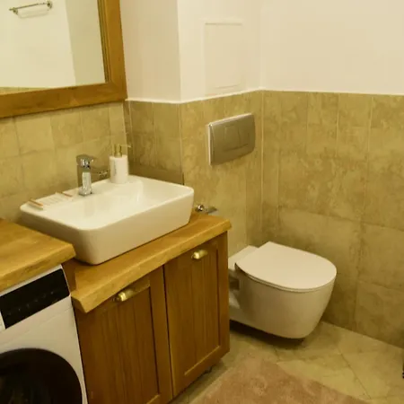 супер луксозен в Winslow